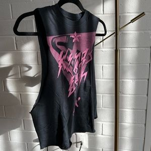 Kings of Leon Tank